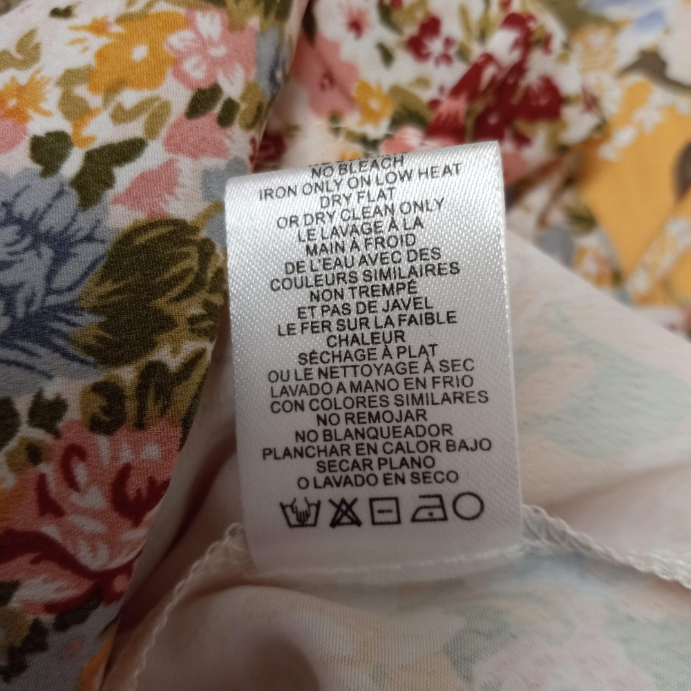 ​Adelyn Rae Patchwork Midi Dress Tiered Cottagecore Floral Smocked Boho Small - Picture 15 of 15